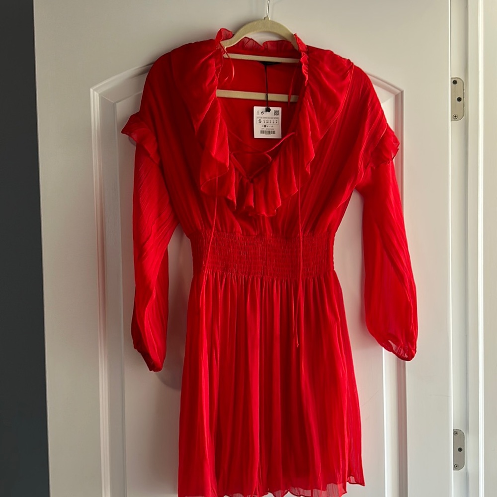 Zara long sleeve dress red